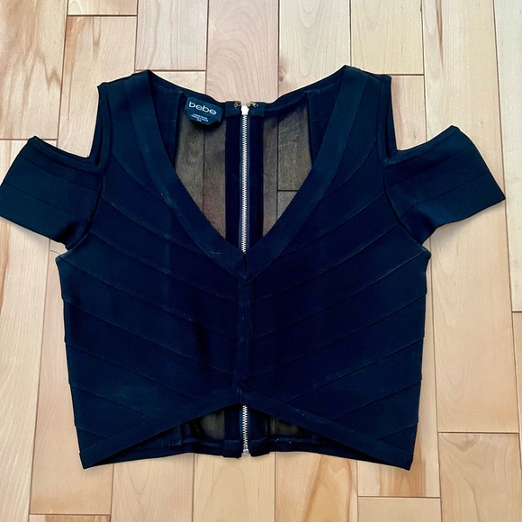 Bebe cold shoulder top - Picture 2 of 6